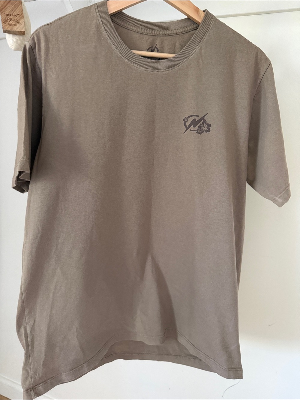 Men's Short Sleeve Crewneck T-Shirt in Taupe